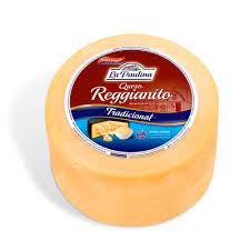 Queso Reggianito La Paulina de Argentina Parmesano